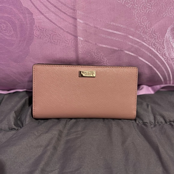 Kate Spade Stacy Laurel way wallet in dusty peony - Picture 1 of 14